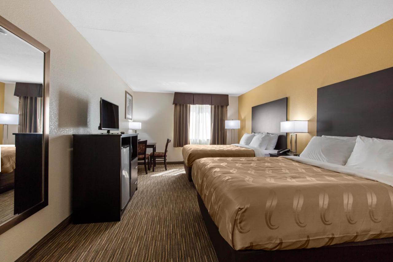 Quality Inn & Suites Metropolis I-24 Exterior foto