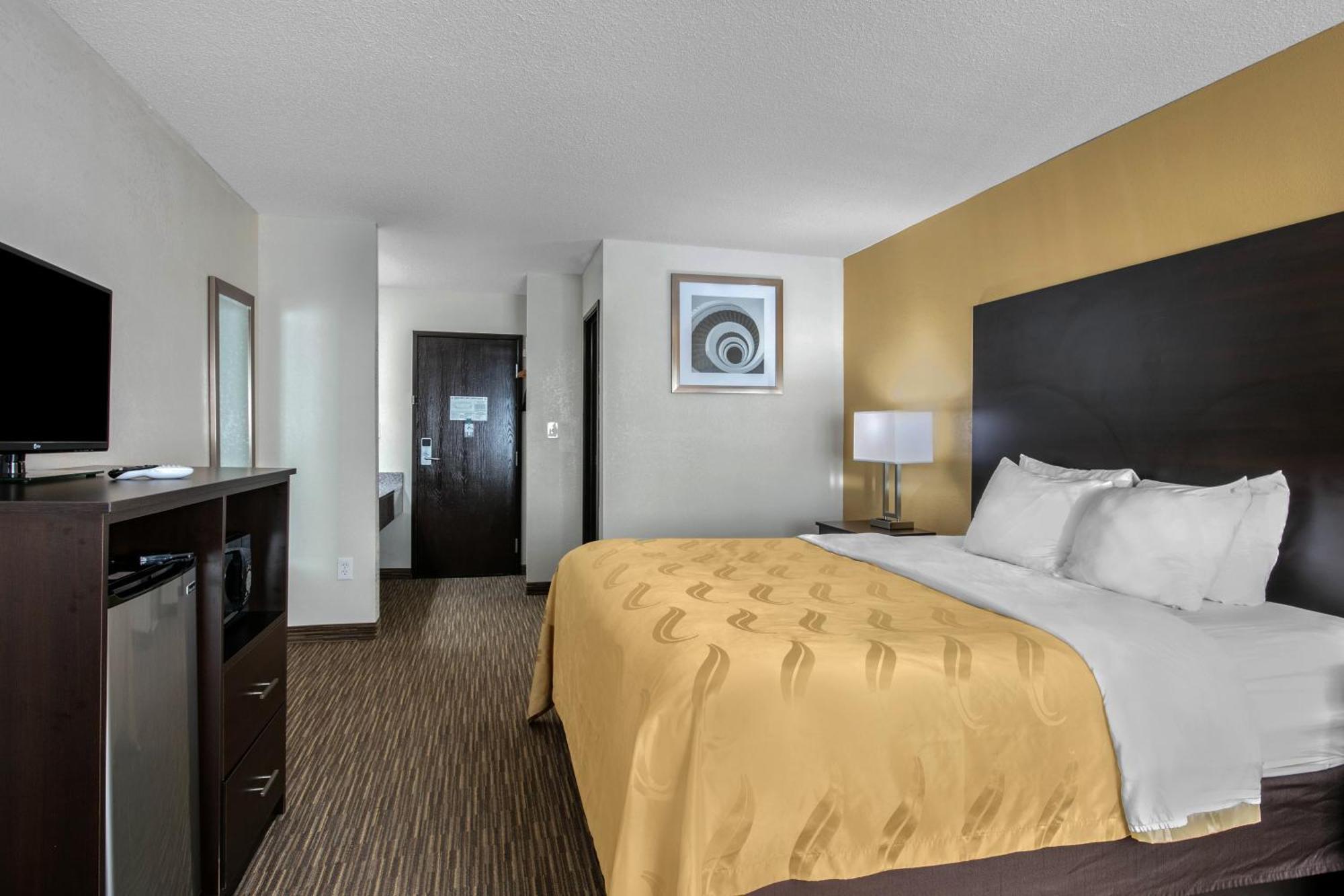 Quality Inn & Suites Metropolis I-24 Exterior foto