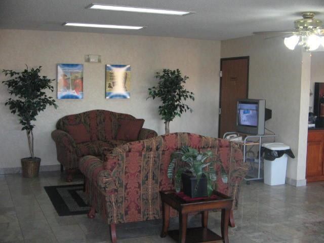 Quality Inn & Suites Metropolis I-24 Exterior foto